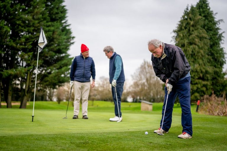 The Benefits Of Using Senior Ladies Golf Clubs